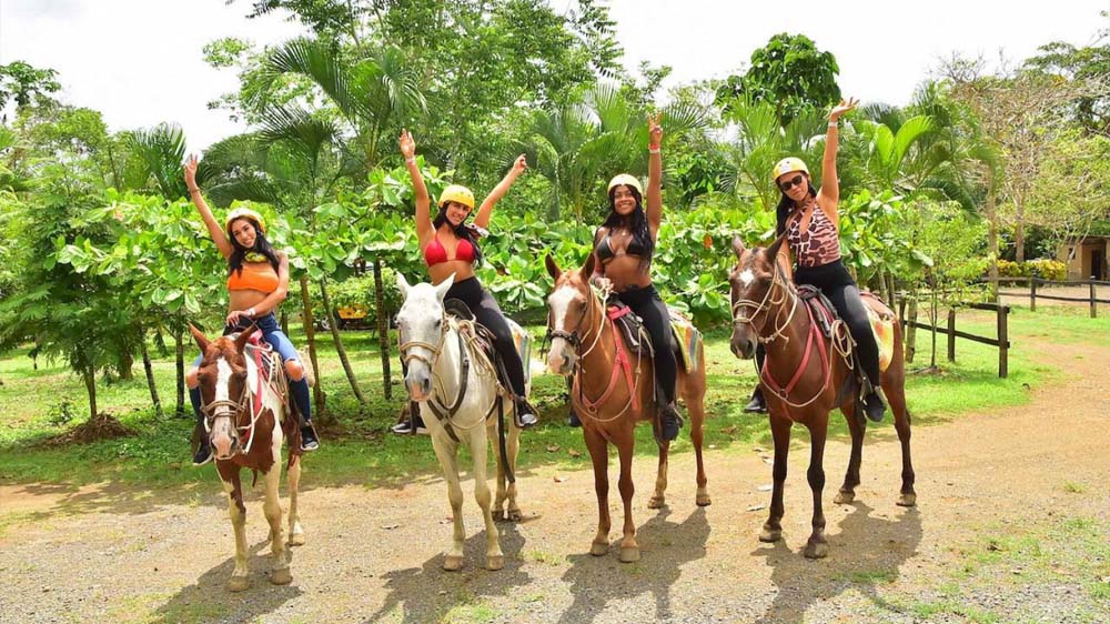 Horseback Riding in Jaco Costa Rica